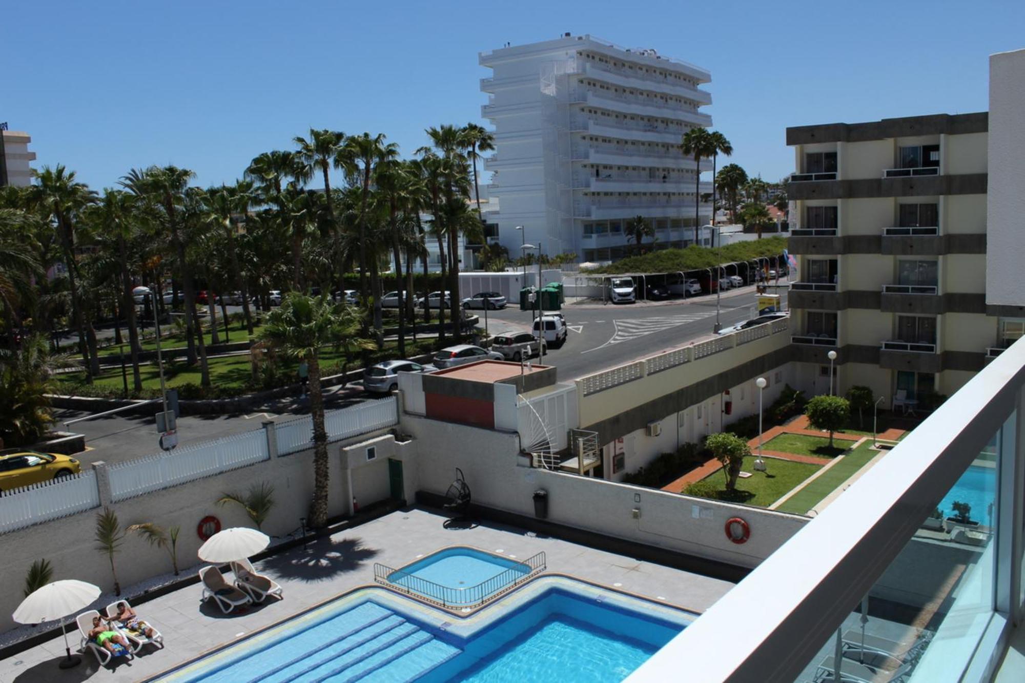 Apartamentos Fayna Playa del Ingles  Oda fotoğraf